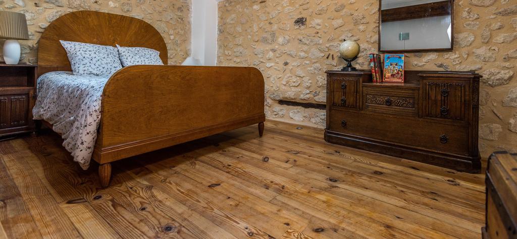 Chambres D'Hotes Le Relais Des Remparts Rions Esterno foto