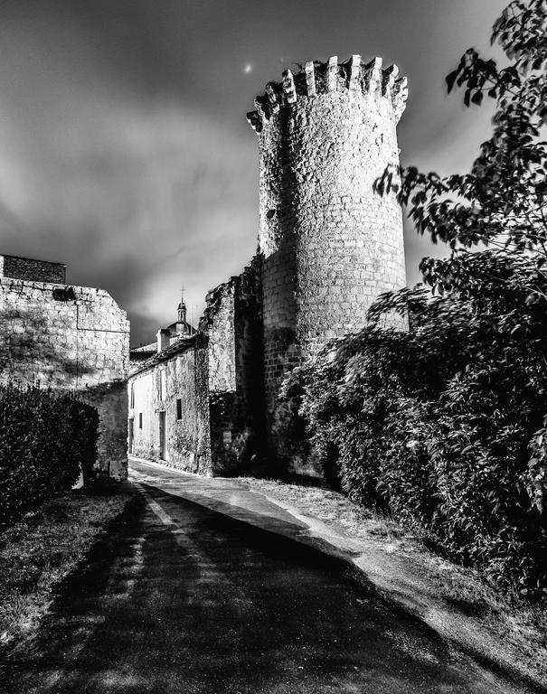 Chambres D'Hotes Le Relais Des Remparts Rions Esterno foto